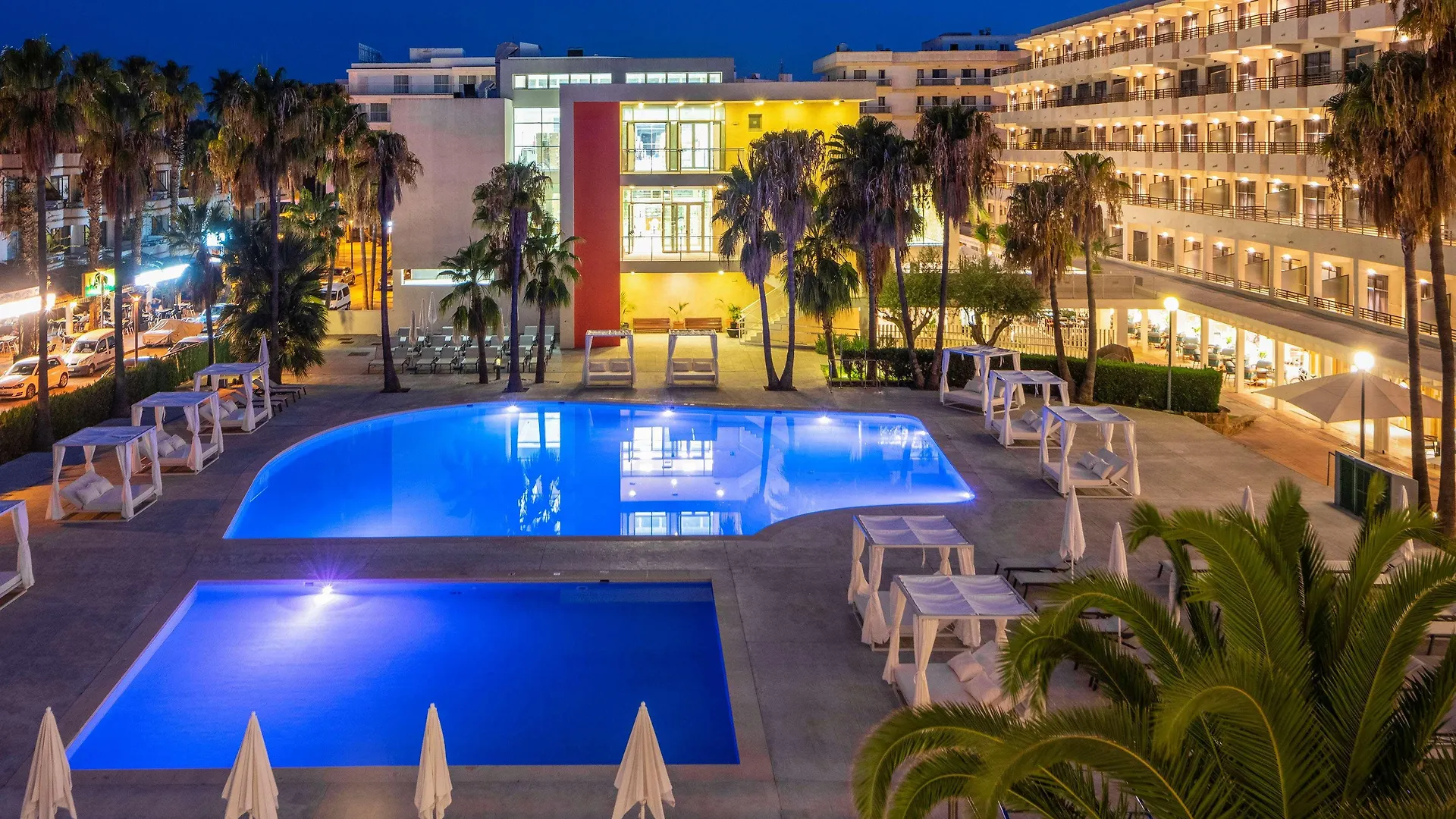 Innside by Meliá Alcudia Puerto de Alcúdia Hotel